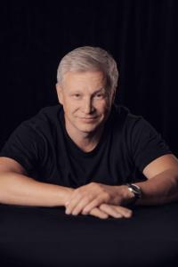 Калужских Григорий. Актёр театра «Пятая любовь»