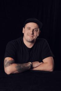 Хорошилов Артем. Актёр театра «Пятая любовь»